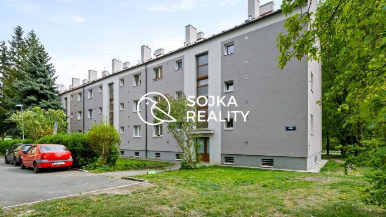 Prodej bytu 2+1&nbsp;60 m², Kladno, Jižní ul. 2950